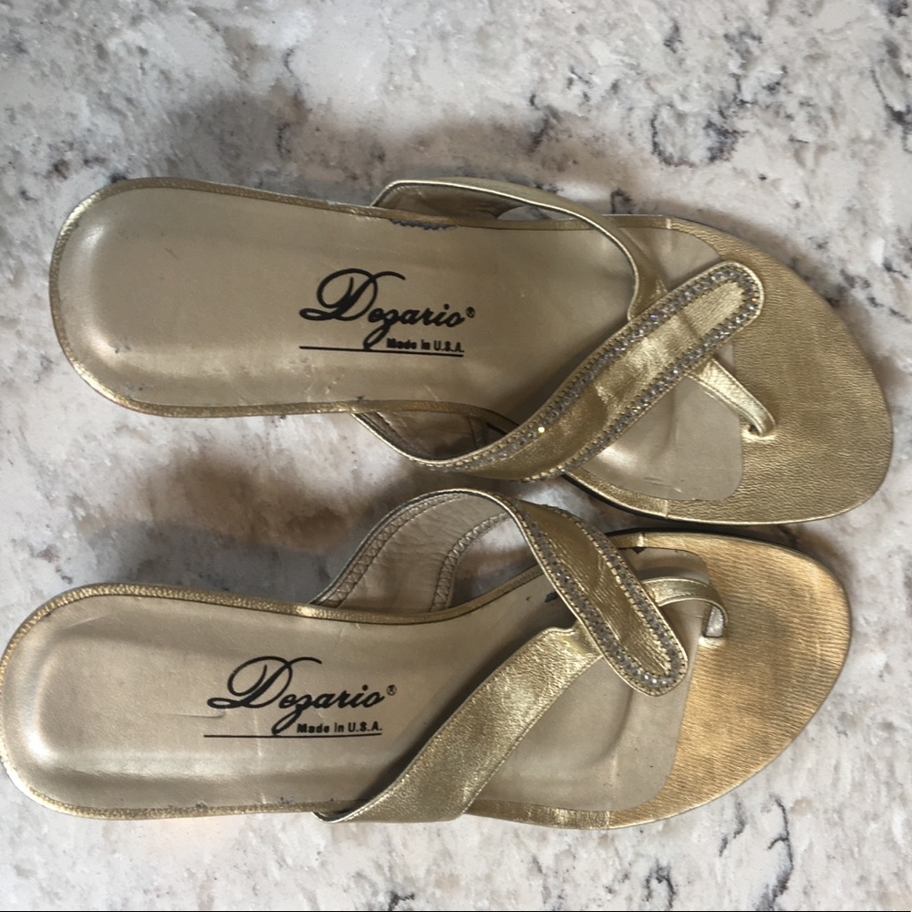 Dezario Sandal